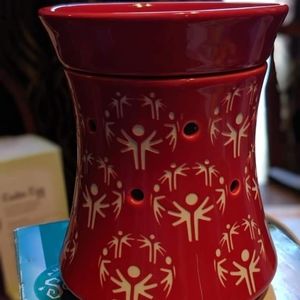 Champion Scentsy Warmer